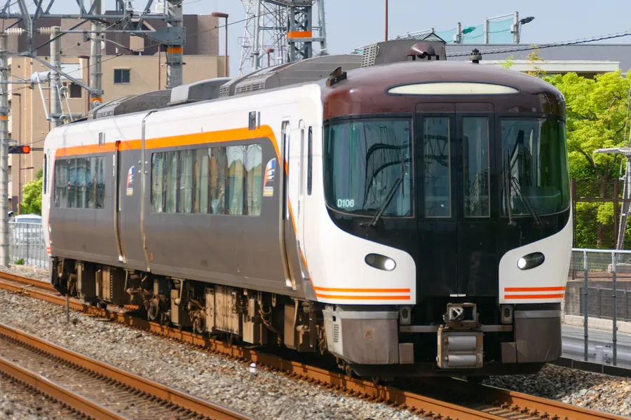 Limited Express Hida (HC85 series) — links Nagoya and Takayama with no transfers